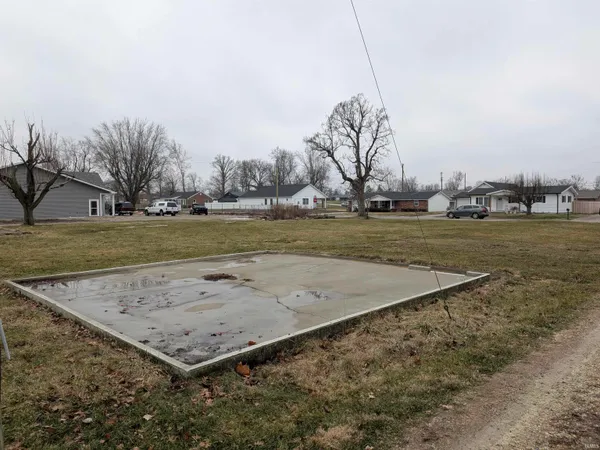 $18,000 | 545-555 Western, Winchester, IN 47394