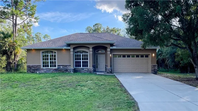 $295,000 | 1240 Sunrise Boulevard, Lehigh Acres, FL 33974