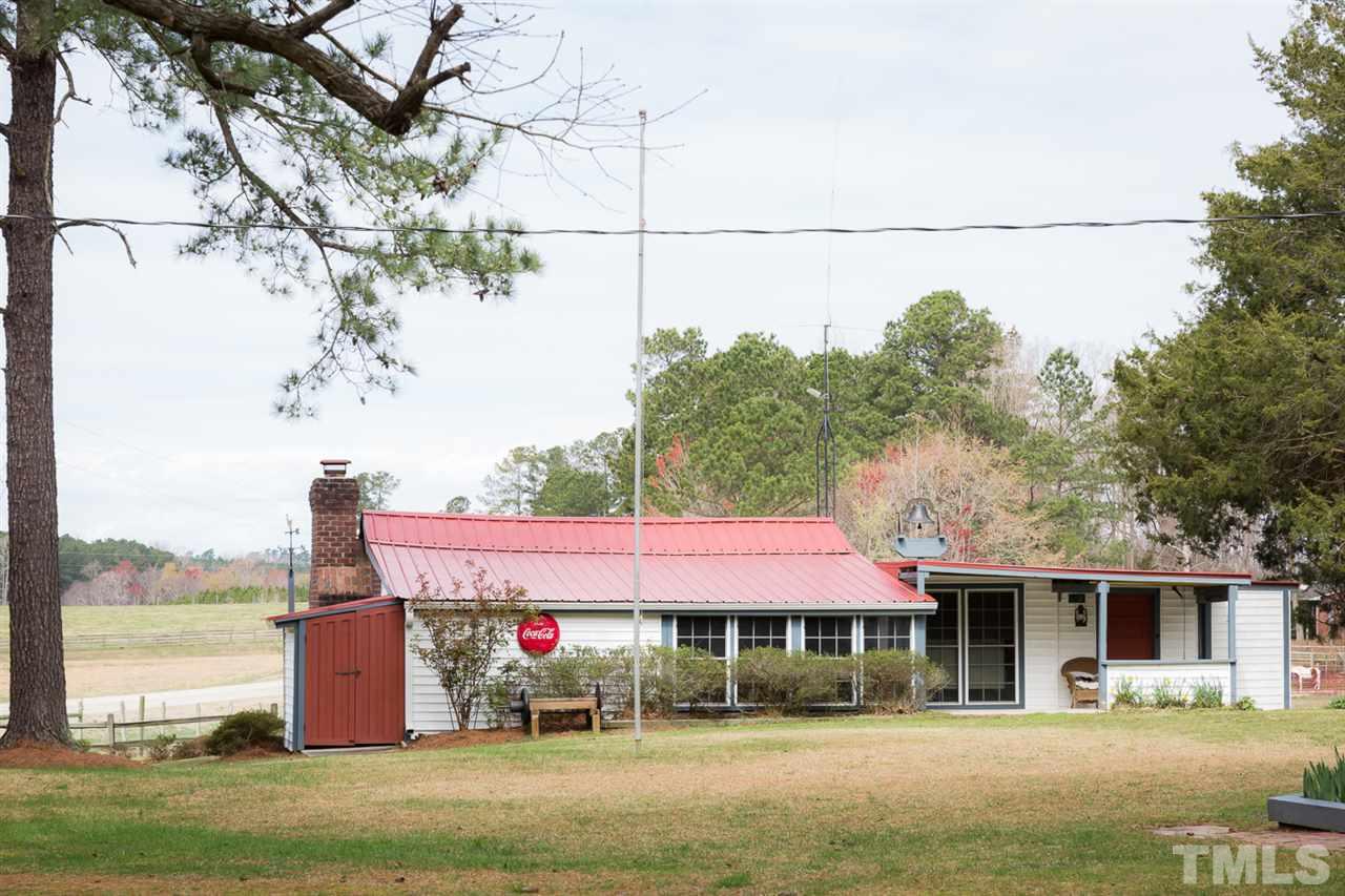 260 Bennett Perry Road Louisburg, NC 27549 - Photo 8 of 25 Gallery Image 8