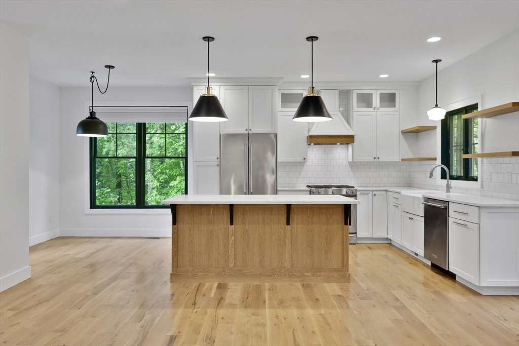 1322 Center Street Ludlow, MA 01056 - Photo 8 of 40