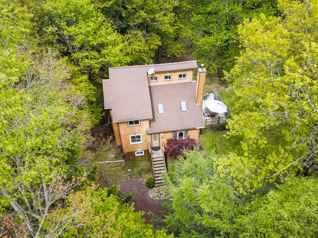 $294,900 | 205 Victory Lane, Long Pond, PA 18334