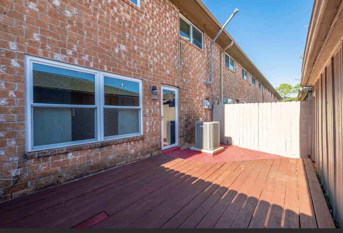 11623 Sabo Road Houston, TX 77089 - Photo 22 of 26