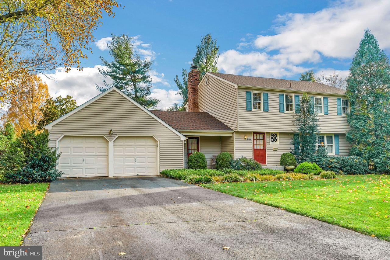 237 Hedgeman Road Moorestown, NJ 08057 - Photo 1 of 26 Gallery Image 1