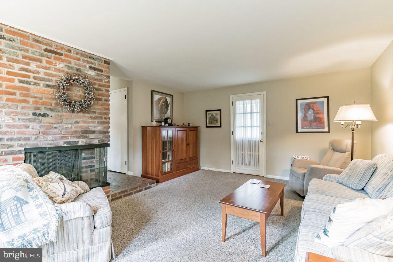 237 Hedgeman Road Moorestown, NJ 08057 - Photo 17 of 26 Gallery Image 17