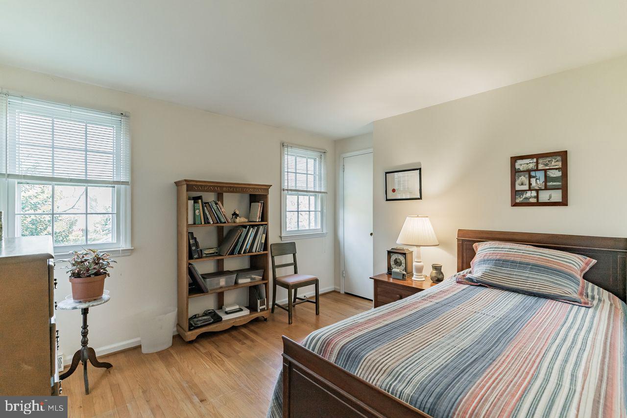 237 Hedgeman Road Moorestown, NJ 08057 - Photo 19 of 26 Gallery Image 19
