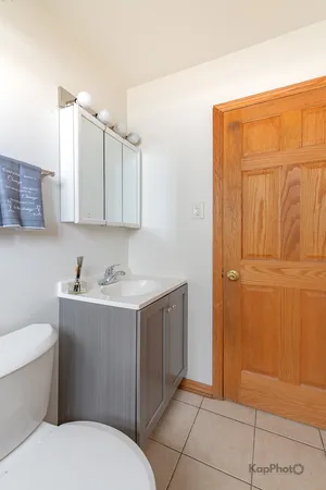 $135,000 | 6914 West 65th Street, Unit 7, Chicago, IL 60638