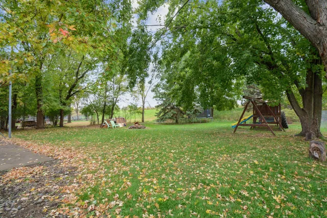 $365,000 | 9143 James Avenue North, Brooklyn Park, MN 55444