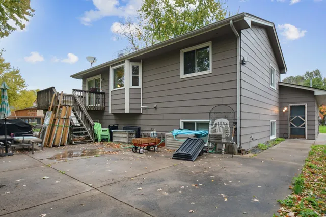 $365,000 | 9143 James Avenue North, Brooklyn Park, MN 55444