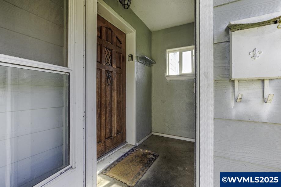 145 Ash Street Independence, OR 97351 - Photo 7 of 24