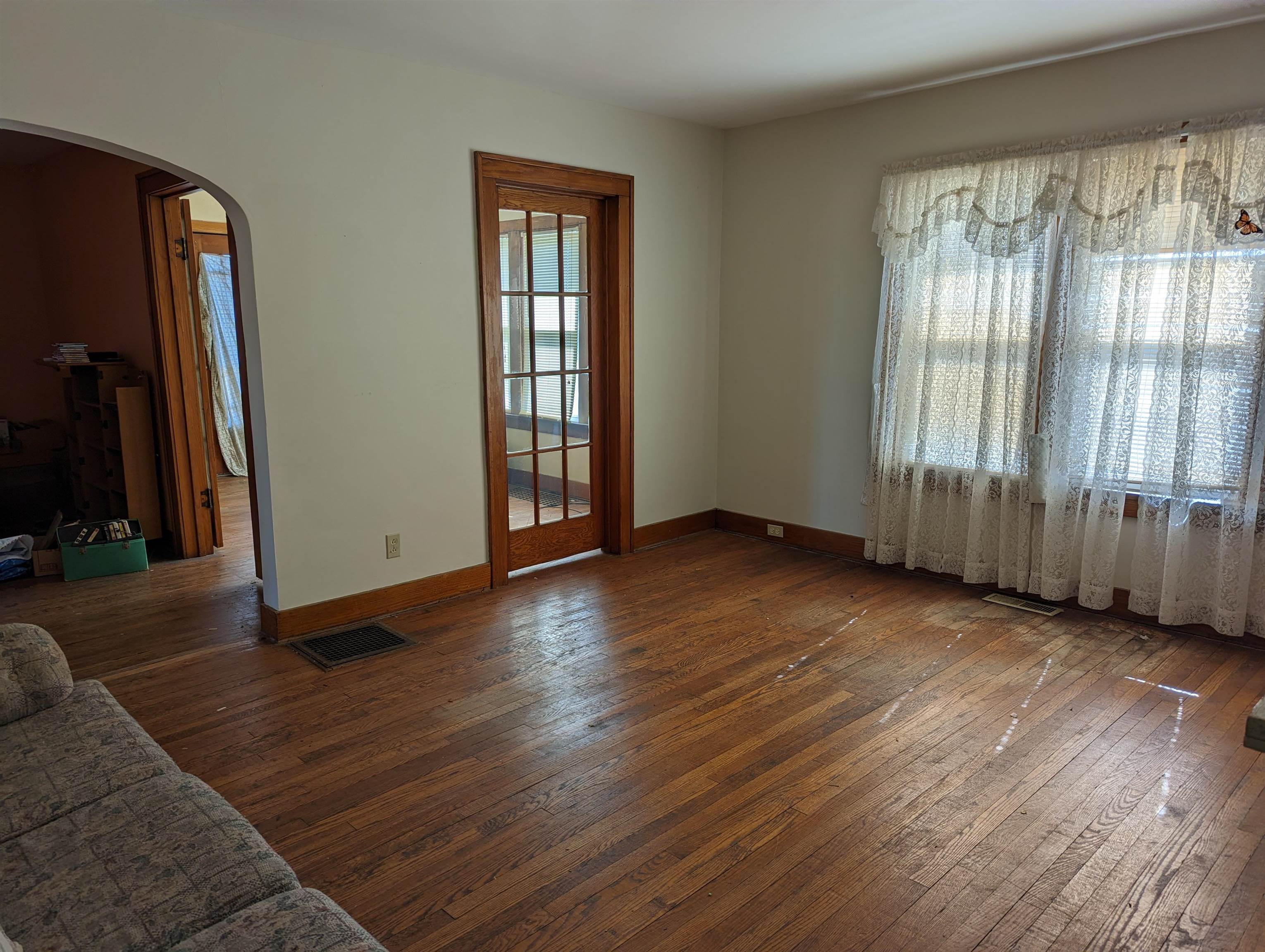 8647 Middleton Road Lennon, MI 48449 - Photo 14 of 24 50102835-13.JPG