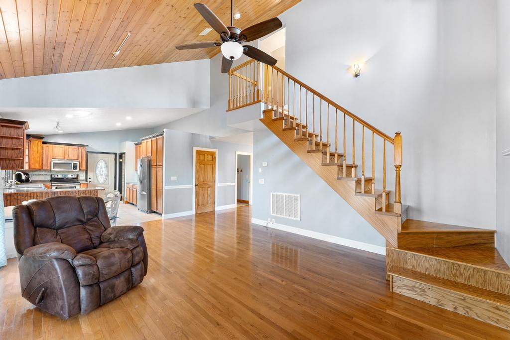 233 Chestnut Drive Westminster, SC 29693 - Photo 8 of 45