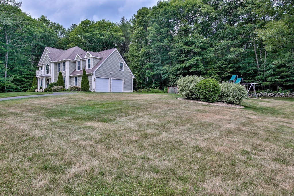 5 Wilkes Road Rowley, MA 01969 - Photo 24 of 25 front view of a house with a yard