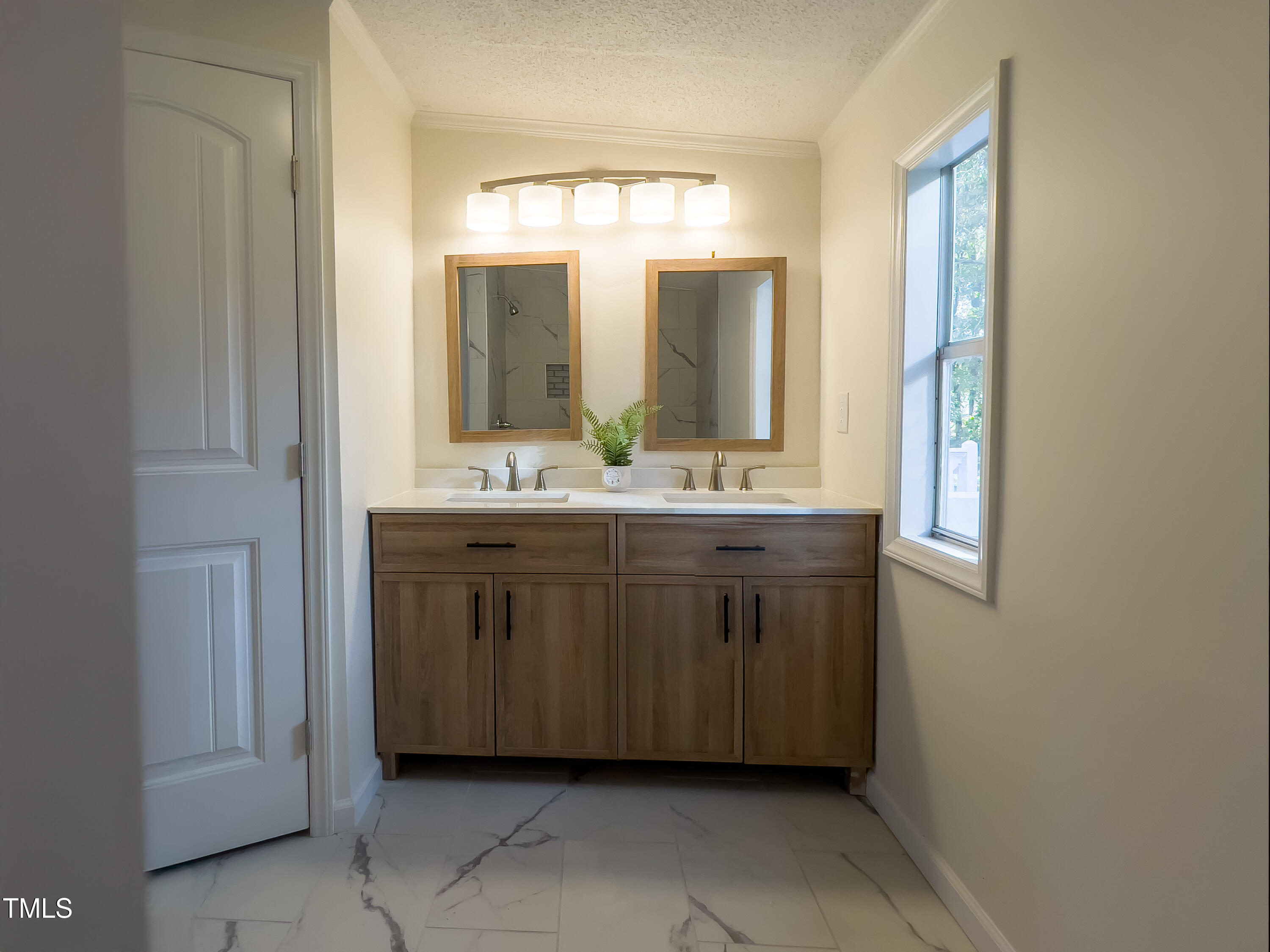 43 West Tryon Court Spring Lake, NC 28390 - Photo 7 of 12 11