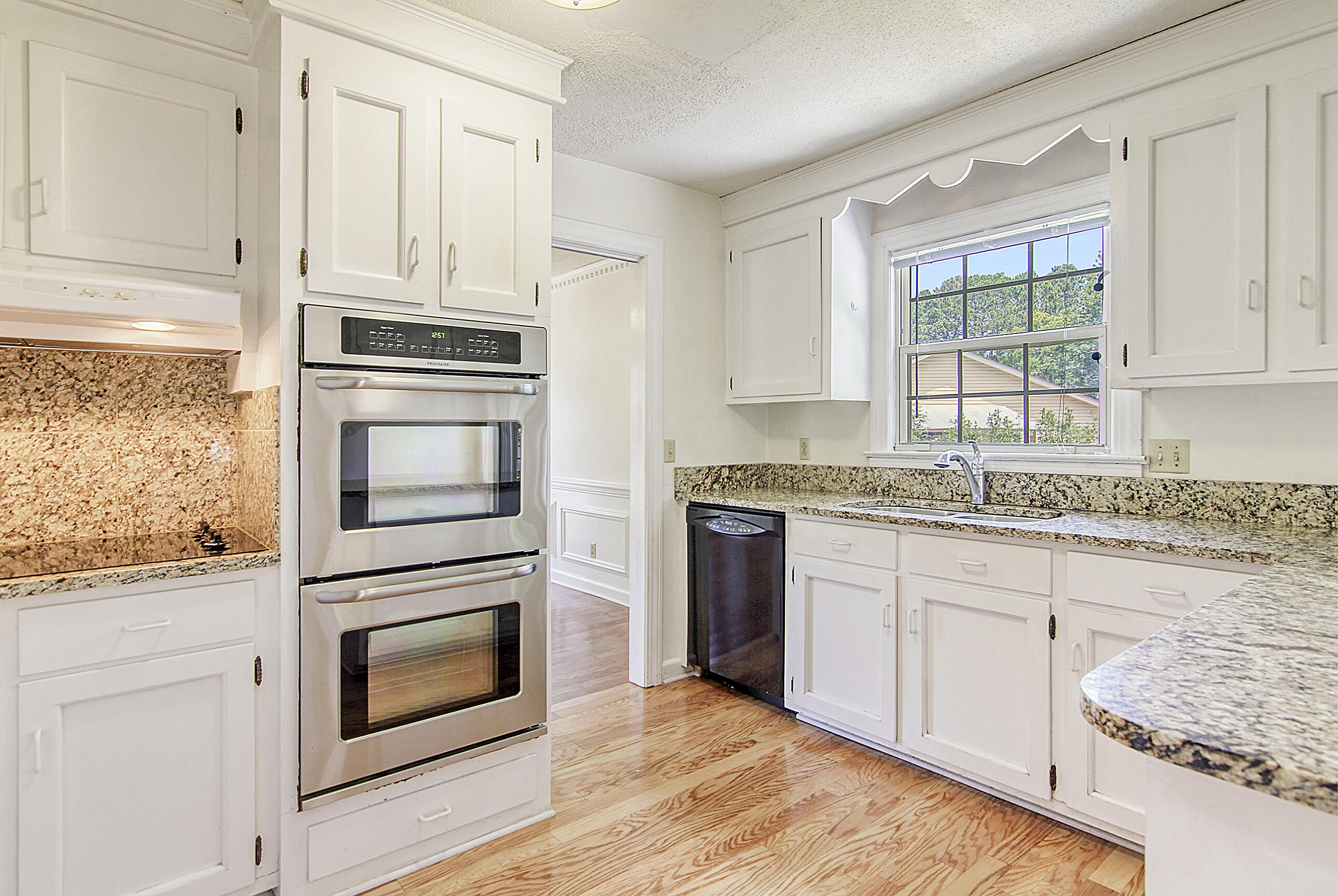 906 Regatta Road Charleston, SC 29412 - Photo 14 of 31 CREM_906 Regatta Rd_025