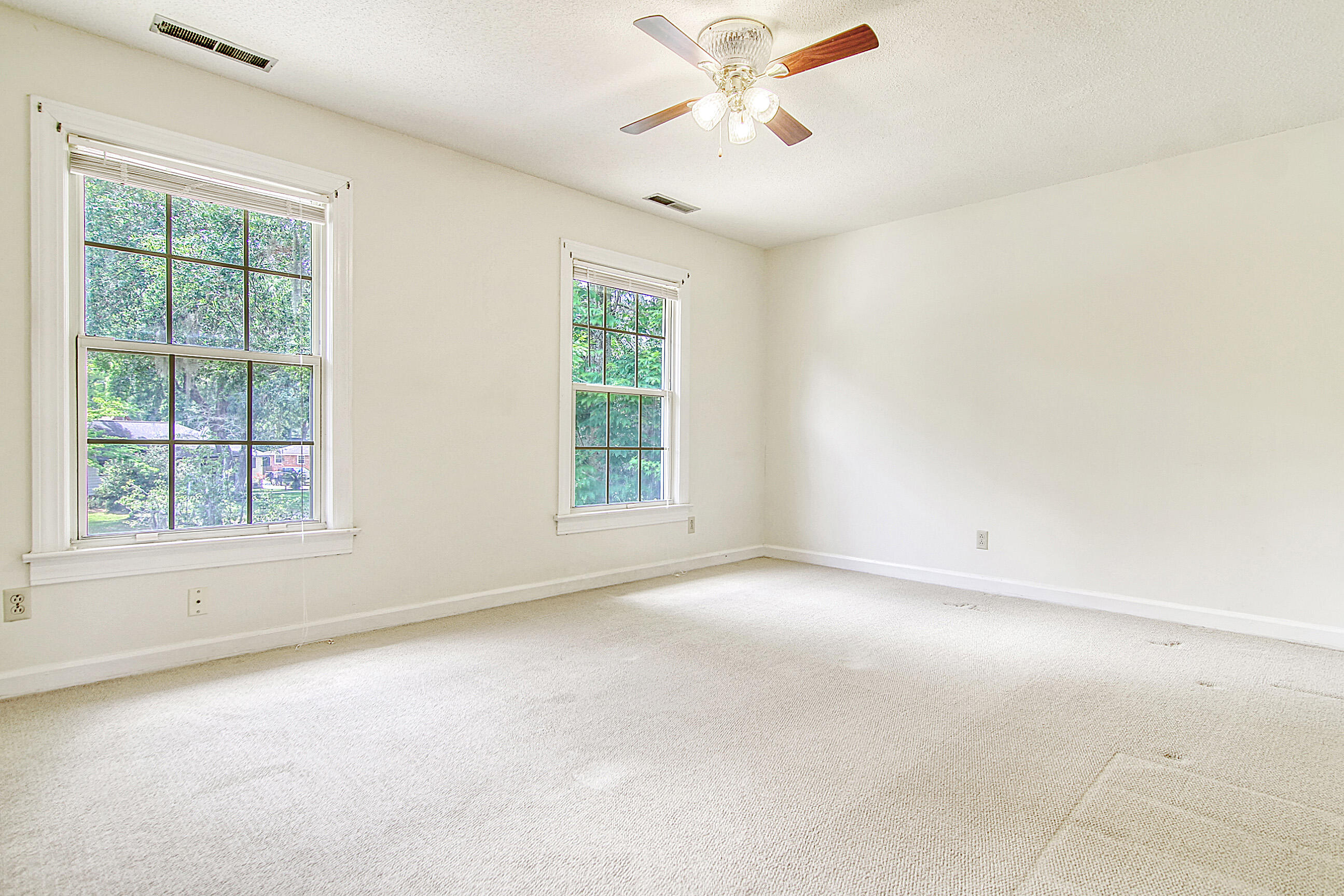 906 Regatta Road Charleston, SC 29412 - Photo 22 of 31 CREM_906 Regatta Rd_038