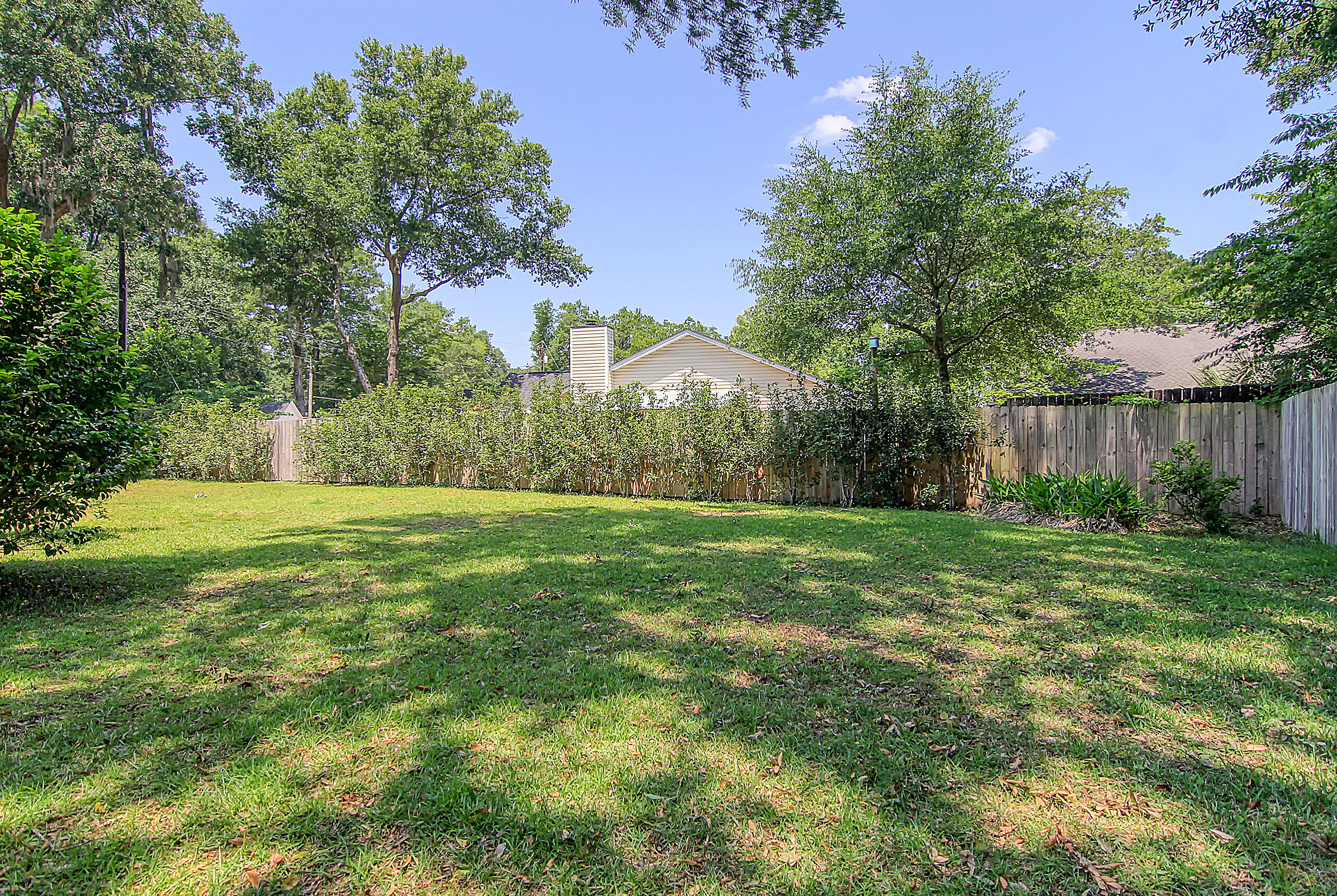 906 Regatta Road Charleston, SC 29412 - Photo 28 of 31 CREM_906 Regatta Rd_005