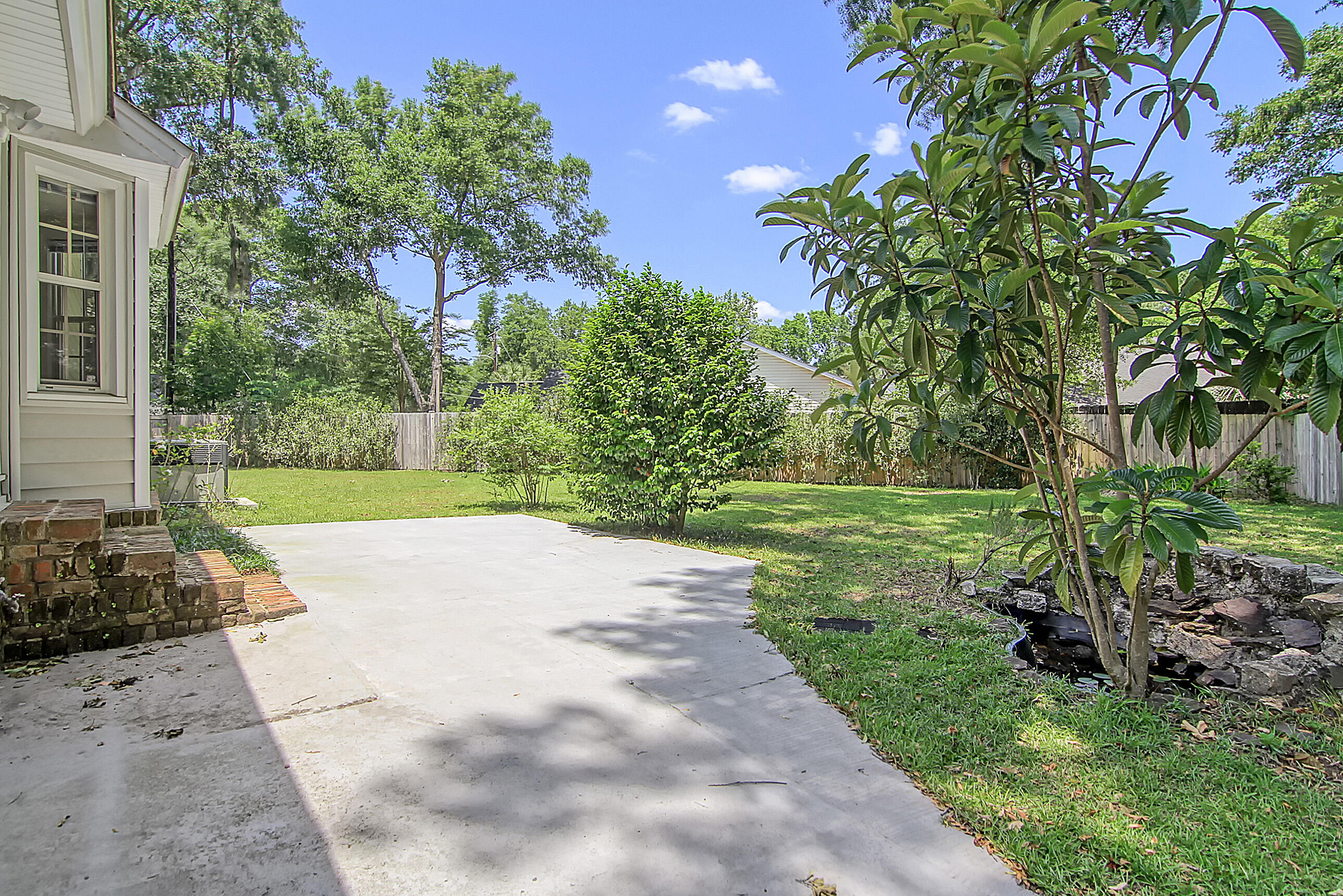 906 Regatta Road Charleston, SC 29412 - Photo 29 of 31 CREM_906 Regatta Rd_006