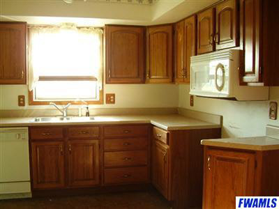 7204 Coach Lane Fort Wayne, IN 46835 - Photo 10 of 18 Gallery Image 10