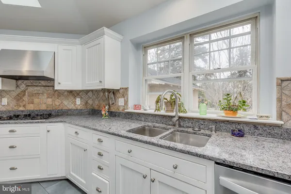 $875,000 | 401 West 3rd Street, Moorestown, NJ 08057