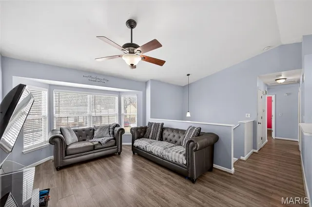 $299,900 | 654 Glenshee Drive, Wentzville, MO 63385