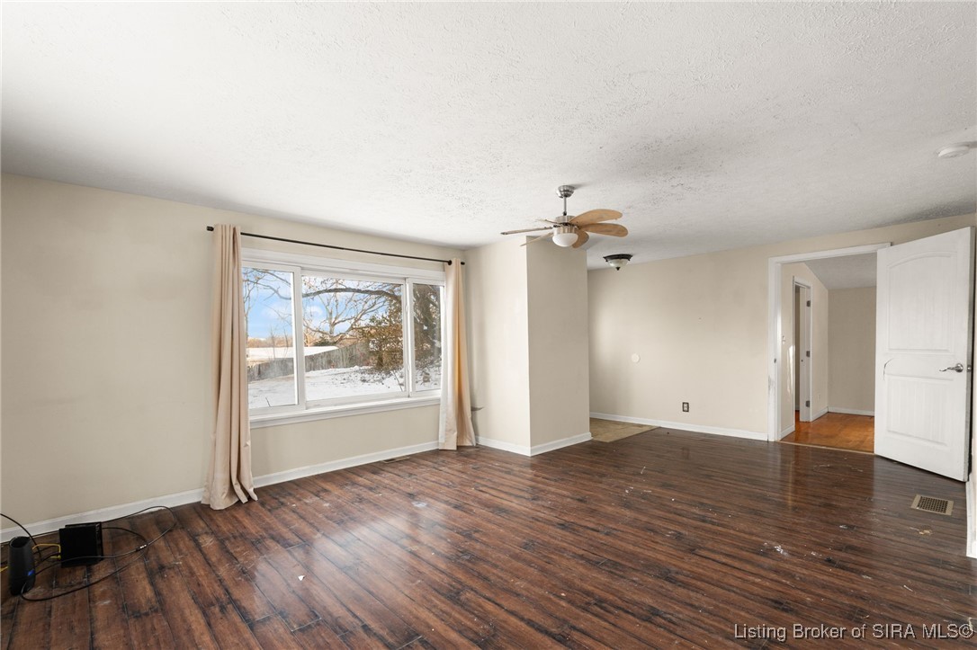 5329 Quarry Road New Albany, IN 47150 - Photo 29 of 51