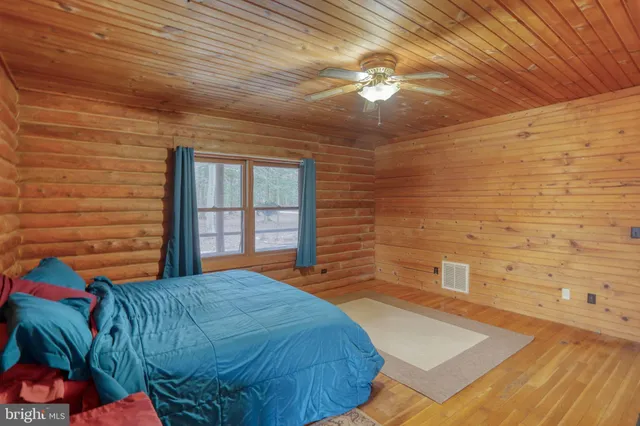 $444,500 | 14418 Poplar Street, Goldsboro, MD 21636