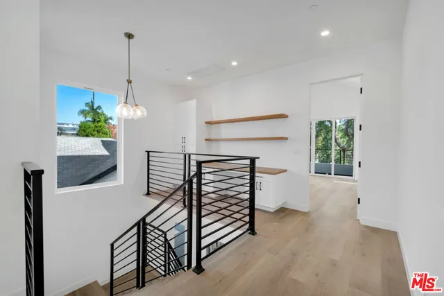 a view of entryway and hall