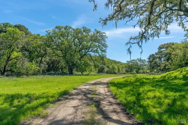 $6,950,000 | 14495 Old River Road, Hopland, CA 95449