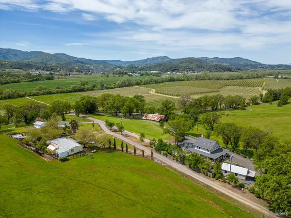 $6,950,000 | 14495 Old River Road, Hopland, CA 95449