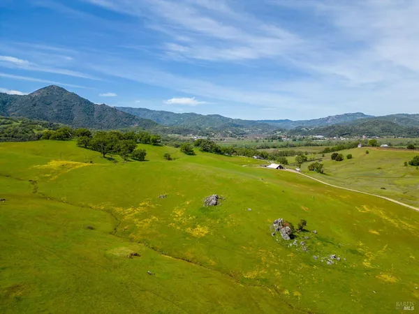 $6,950,000 | 14495 Old River Road, Hopland, CA 95449
