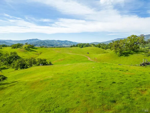 $6,950,000 | 14495 Old River Road, Hopland, CA 95449