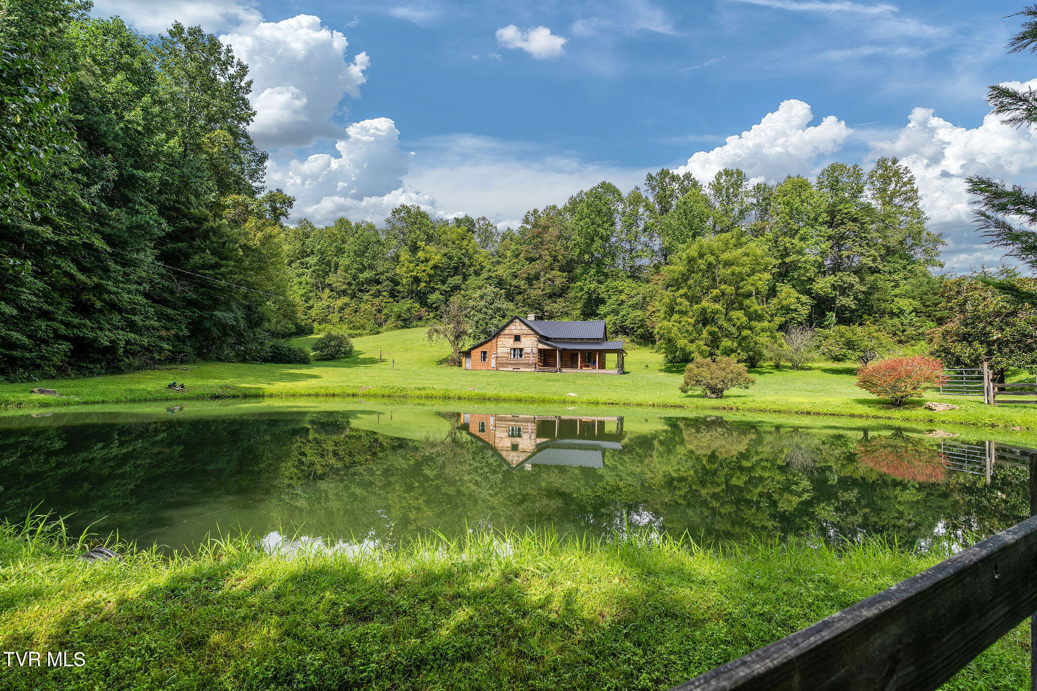 2335 Wattenbarger Gap Road Greeneville, TN 37745 - Photo 13 of 103 DSC07978
