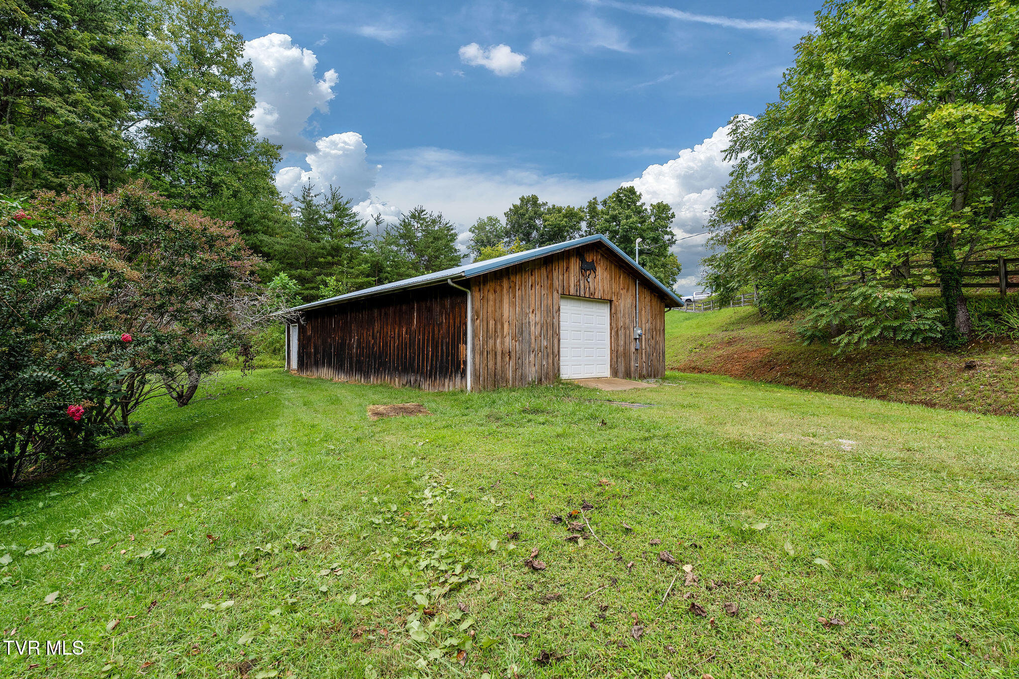 2335 Wattenbarger Gap Road Greeneville, TN 37745 - Photo 69 of 103 Workshop