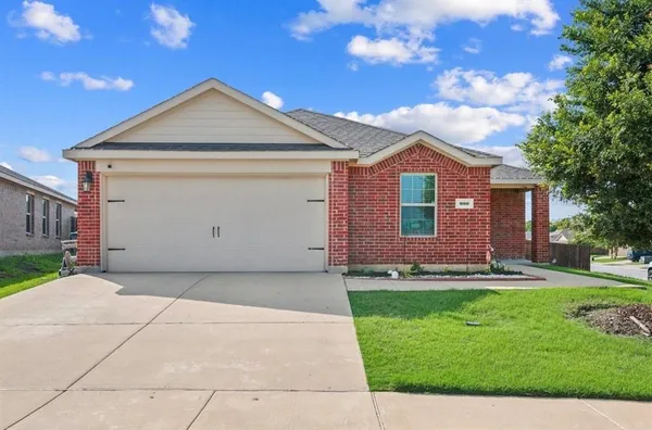 $2,300 | 900 Sapphire Drive, Princeton, TX 75407