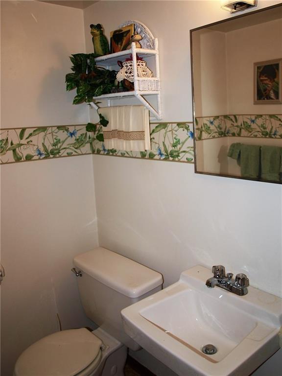 1019 Blackridge Road Pittsburgh, PA 15235 - Photo 14 of 21 Lower level full bath