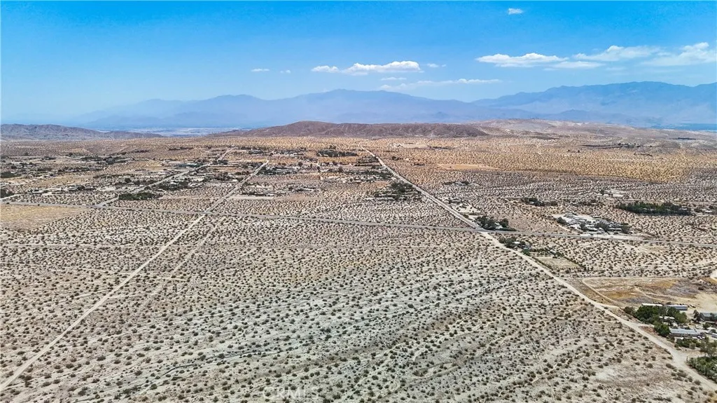 60 Dillon Road Desert Hot Springs, CA 92241 - Photo 12 of 35 view of city and ocean