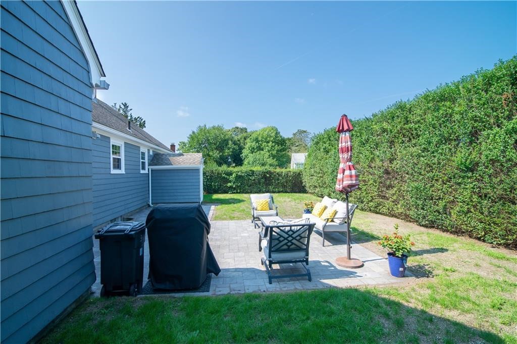 18 Martha Road East Providence, RI 02916 - Photo 7 of 30 Gallery Image 7