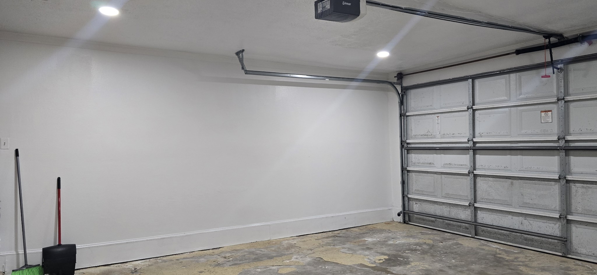 14830 Croxton Drive Houston, TX 77015 - Photo 36 of 38 Garage