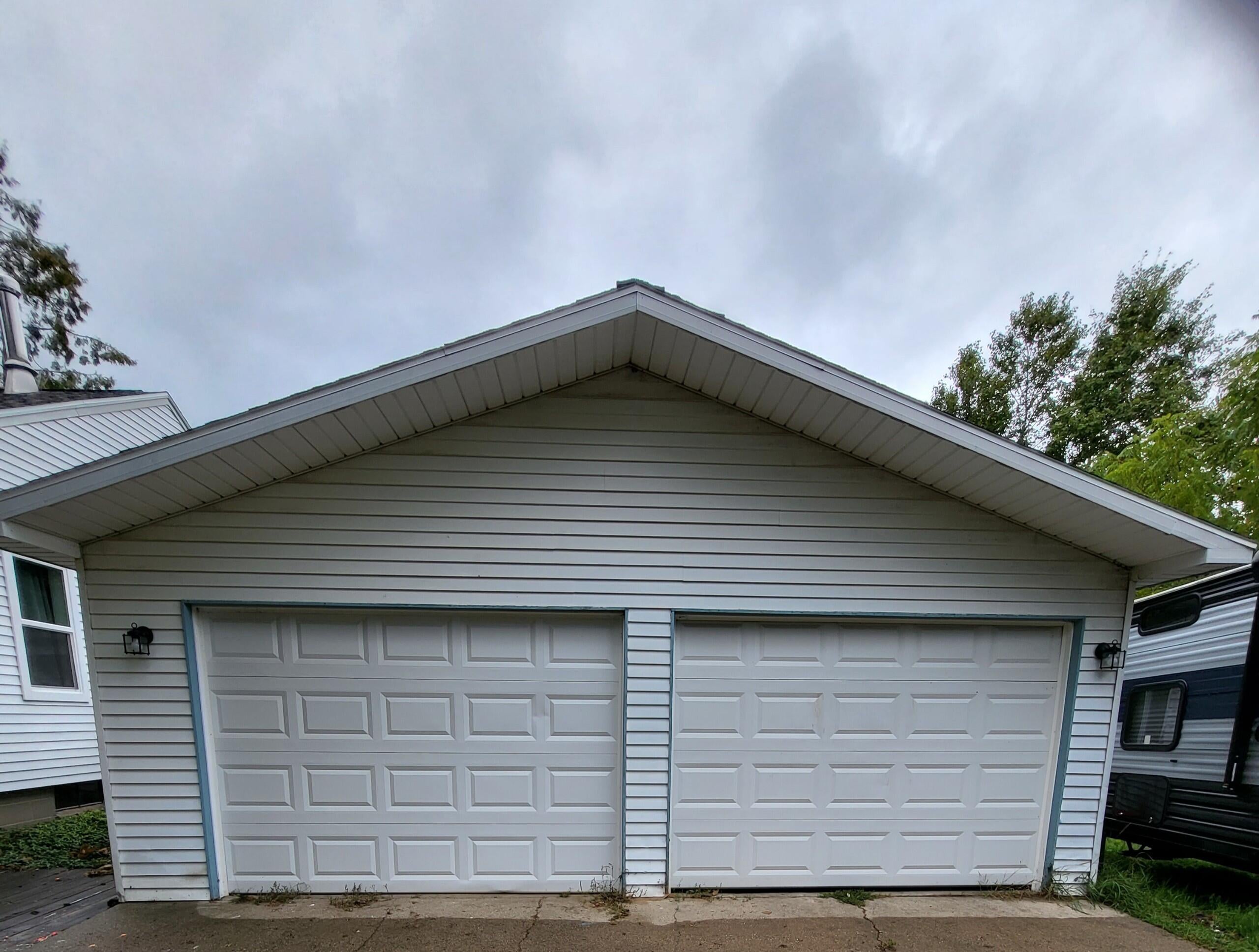 402 Hayes Road Gaylord, MI 49735 - Photo 2 of 7 Gallery Image 2
