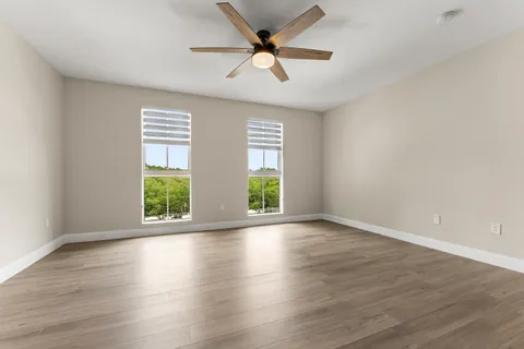 $929,000 | 643 Casa Loma Boulevard, Boynton Beach, FL 33435