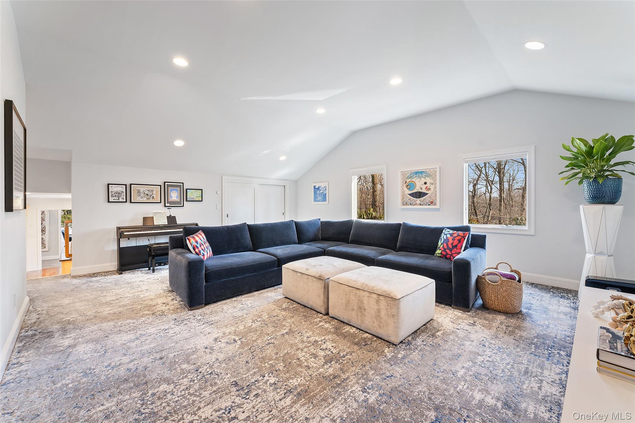 110 Round Hill Road Scarsdale, NY 10583 - Photo 20 of 48 View of family room into kitchen area