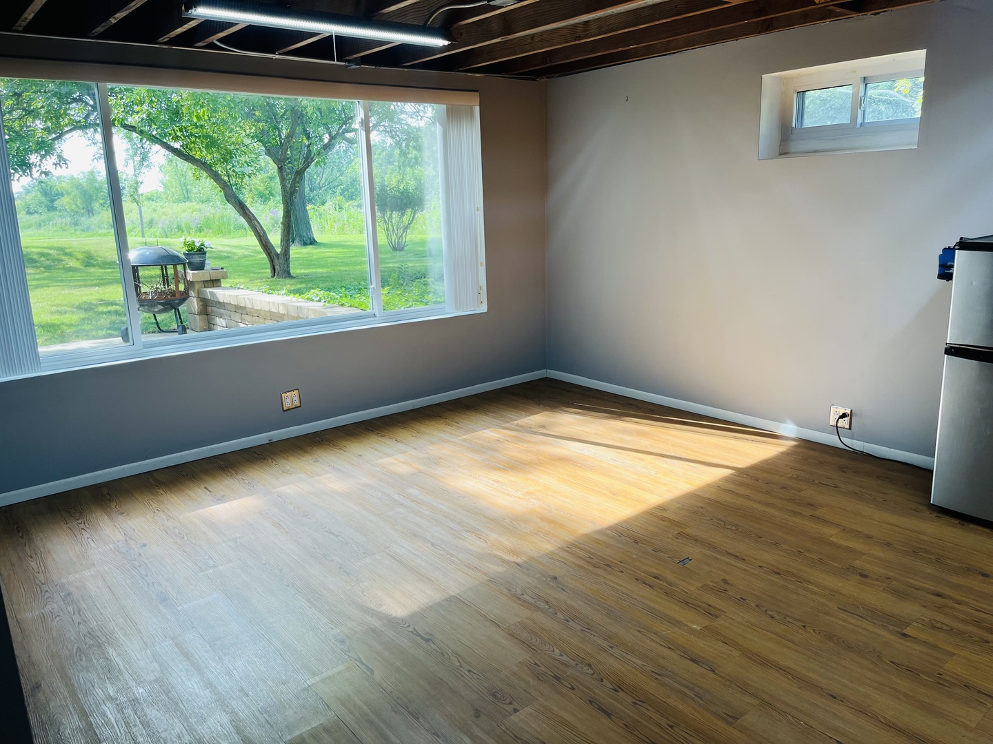 1906 North Green Bay Road Zion, IL 60099 - Photo 19 of 39 Gallery Image 19