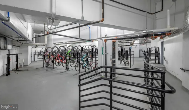 $4,357 | 4710 Elm Street, Unit 2BW0806, Bethesda, MD 20814