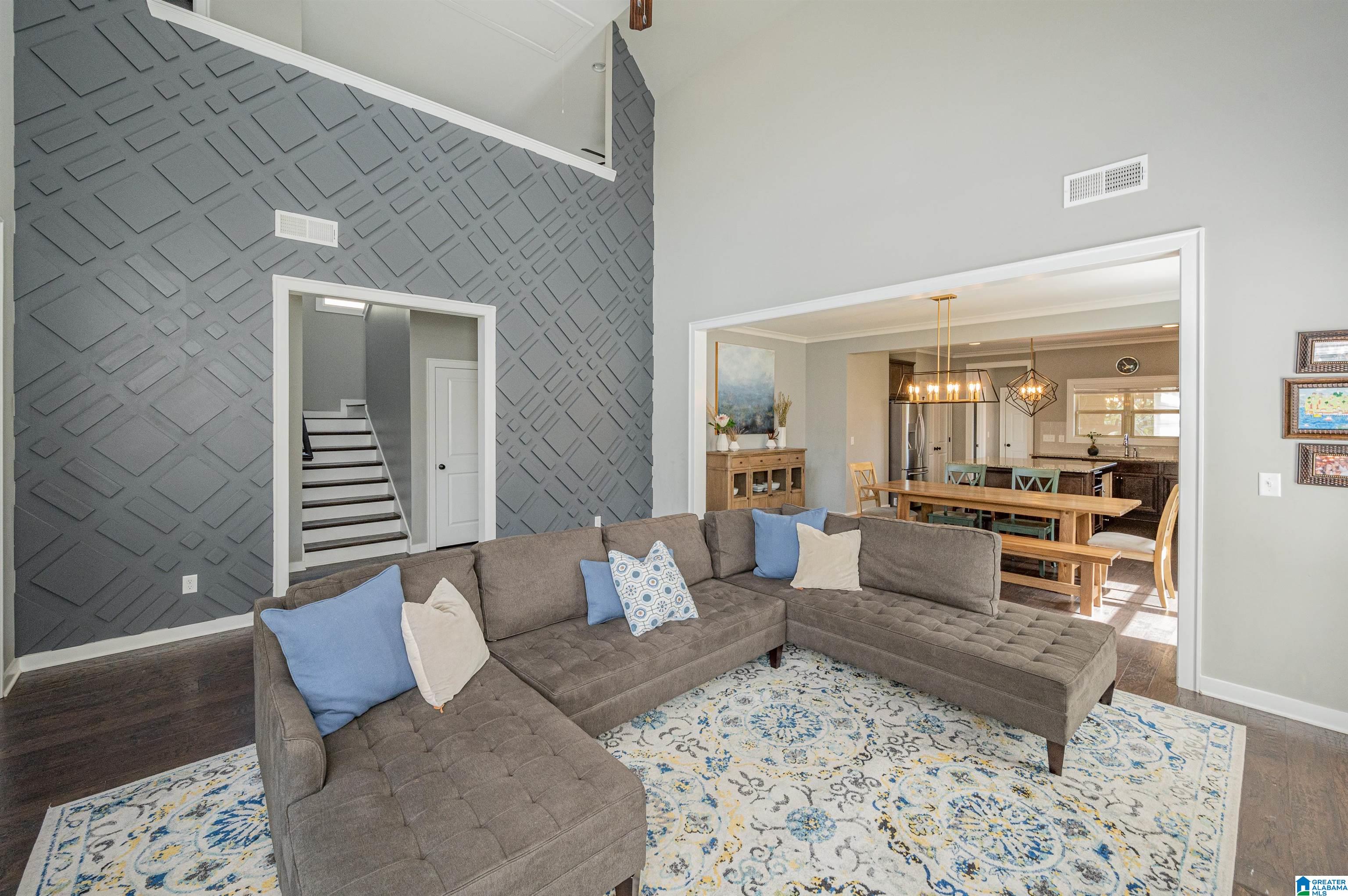 2737 Montauk Road Birmingham, AL 35226 - Photo 5 of 40