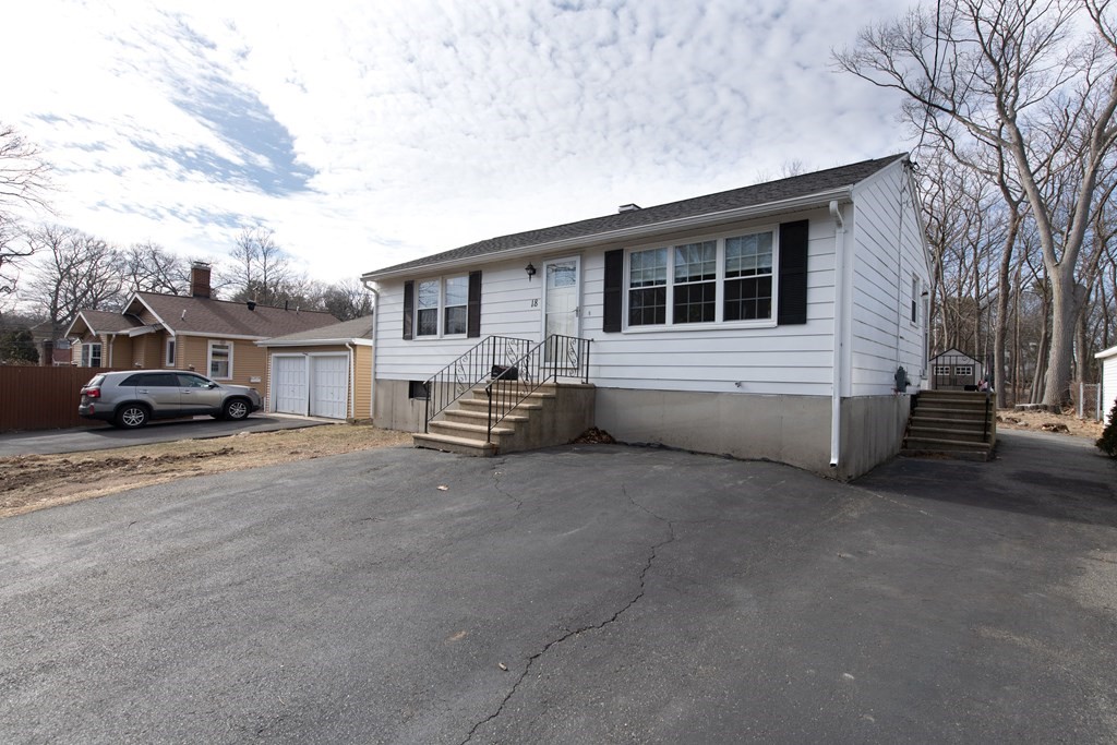 18 Daytona Road Lynn, MA 01904 - Photo 1 of 25 Gallery Image 1