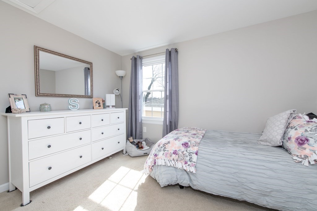18 Daytona Road Lynn, MA 01904 - Photo 16 of 25 Gallery Image 16