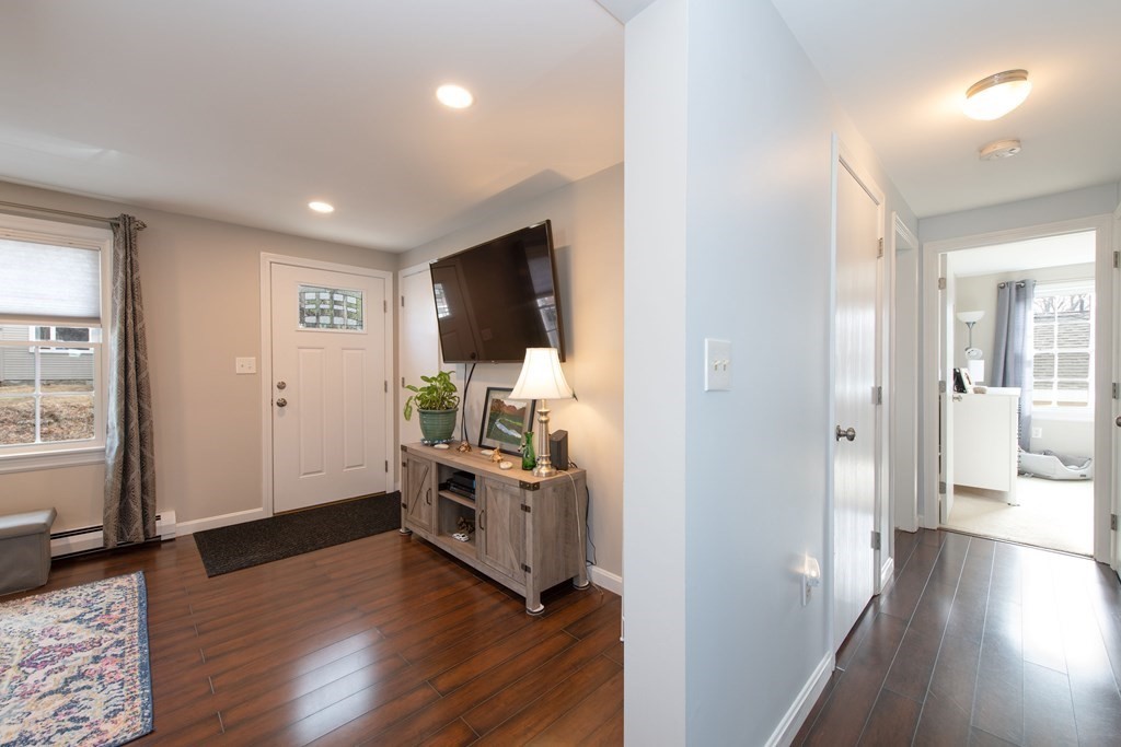 18 Daytona Road Lynn, MA 01904 - Photo 6 of 25 Gallery Image 6