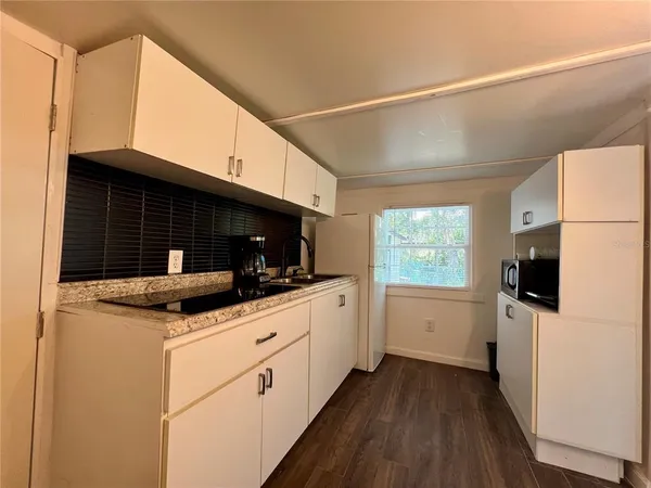 $128,000 | 3750 West Hill Top Lane, Dunnellon, FL 34433