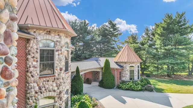 $1,850,000 | 4703 West Kirby Avenue, Champaign, IL 61822