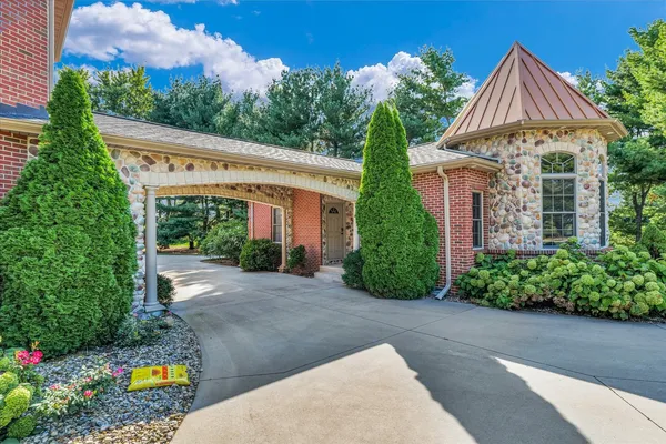 $1,850,000 | 4703 West Kirby Avenue, Champaign, IL 61822